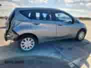 2015 Nissan Note S Plus z VIN 3N1CE2CPXFL377257, wystawiony jako Copart lot #81545395 z przebiegiem 117 036 mil mil oraz Szkoda całkowita • Salvage title. Historia ofert i sprzedaży dostępna na DreamBid. Obrazek 3.