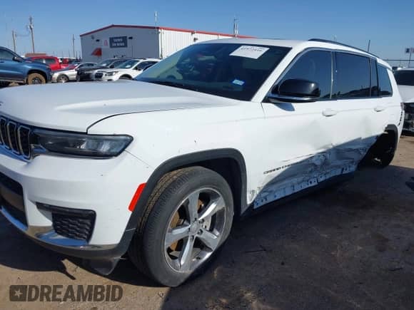 2021 Jeep Grand Cherokee Limited with VIN 1C4RJJBG5M8125958, listed as a IAAI auction lot 41972416 with 85,729 mi miles and . Bid and sale history available at DreamBid. Image 18.