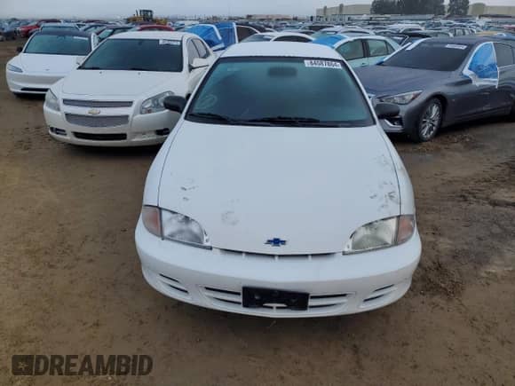 2001 Chevrolet Cavalier LS z VIN 1G1JF524217107424, wystawiony jako Copart lot #84587864 z przebiegiem 88 717 mil mil oraz Czysty tytuł • Clean title. Historia ofert i sprzedaży dostępna na DreamBid. Obrazek 5.