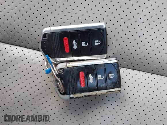2010 Acura TL Technology с VIN 19UUA9F50AA007792, выставлен на аукционе IAAI как лот 43423943 с пробегом 83 563 миль миль и . История ставок и продаж доступна на DreamBid. Изображение 11.