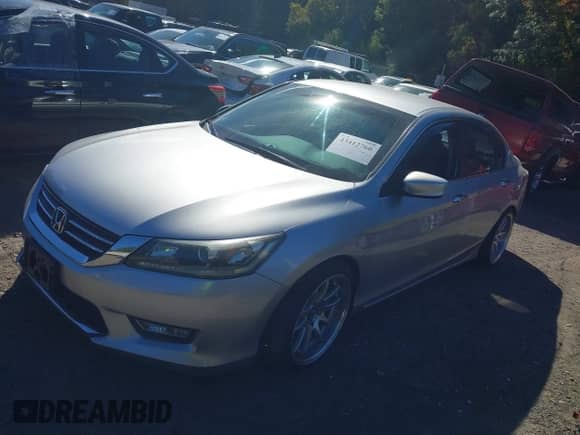 2014 Honda Accord LX with VIN 1HGCR2F30EA258070, listed as a IAAI auction lot 43412760 with 90,642 mi miles and . Bid and sale history available at DreamBid. Image 2.