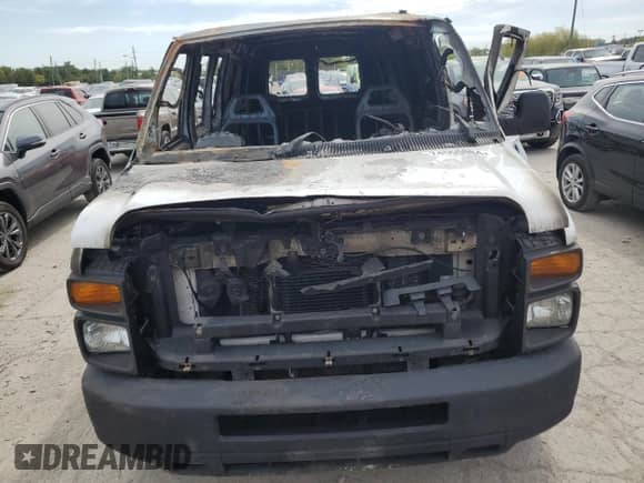 2008 Ford Econoline Cargo Commercial with VIN 1FTSS34L28DB10626, listed as a Copart auction lot 76492244 with Not provided miles and Non repairable. Bid and sale history available at DreamBid. Image 5.