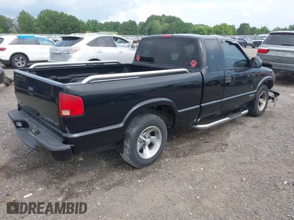 2002 Chevrolet S-10 LS с VIN 1GCCS19W128175916, выставлен на аукционе IAAI как лот 42521903 с пробегом 156 204 миль миль и . История ставок и продаж доступна на DreamBid. Изображение 4.