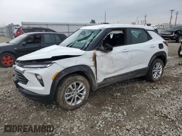 2024 Chevrolet TrailBlazer LS с VIN KL79MNSL3RB209831, выставлен на аукционе Copart как лот 60281585 с пробегом Не указан миль и На запчасти • Non repairable. История ставок и продаж доступна на DreamBid. Изображение 1.