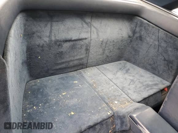 1990 Mercedes-Benz SL с VIN WDBFA61EXLF010586, выставлен на аукционе Copart как лот 44488775 с пробегом 192 149 миль миль и На запчасти • Non repairable. История ставок и продаж доступна на DreamBid. Изображение 10.