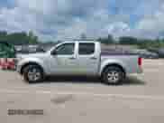 2011 Nissan Frontier Pro-4X z VIN 1N6AD0EV5BC443059, wystawiony jako IAAI lot #42745772 z przebiegiem 186 352 mil mil oraz . Historia ofert i sprzedaży dostępna na DreamBid. Obrazek 14.