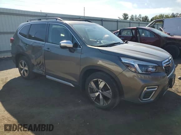 2021 Subaru Forester Touring z VIN JF2SKAXC9MH562612, wystawiony jako Copart lot #71416215 z przebiegiem 30 559 mil mil oraz Szkoda całkowita • Salvage title. Historia ofert i sprzedaży dostępna na DreamBid. Obrazek 4.
