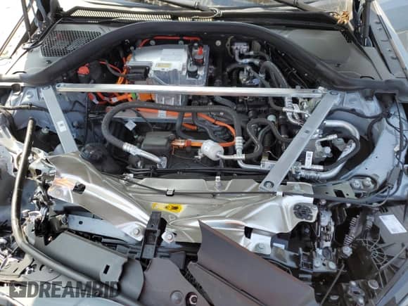 2025 BMW i4 M50 с VIN WBY33HD05SFU67216, выставлен на аукционе Copart как лот 60873365 с пробегом 333 миль миль и Списание • Salvage title. История ставок и продаж доступна на DreamBid. Изображение 11.