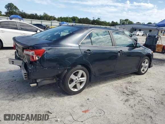 2012 Toyota Camry SE with VIN 4T1BF1FK8CU598613, listed as a Copart auction lot 81960615 with 72,600 mi miles and Salvage title. Bid and sale history available at DreamBid. Image 3.
