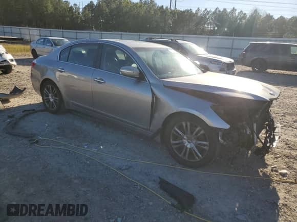 2009 Hyundai Genesis z VIN KMHGC46F39U040406, wystawiony jako Copart lot #86602035 z przebiegiem 163 285 mil mil oraz Czysty tytuł • Clean title. Historia ofert i sprzedaży dostępna na DreamBid. Obrazek 4.