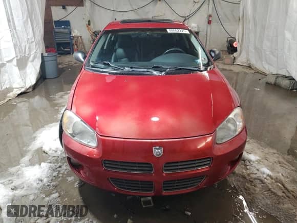 2001 Dodge Stratus with VIN 1B3AJ56U51N687037, listed as a Copart auction lot 88662225 with 114,495 mi miles and Salvage title. Bid and sale history available at DreamBid. Image 5.