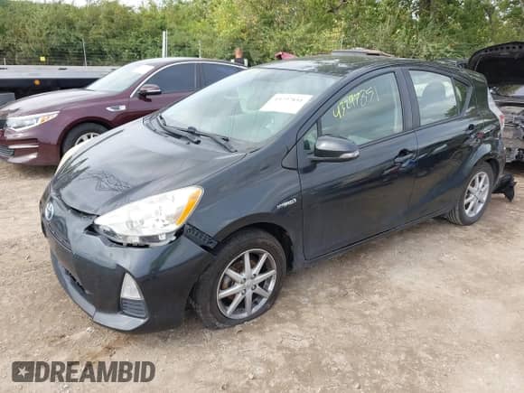 2013 Toyota Prius One with VIN JTDKDTB3XD1039457, listed as a IAAI auction lot 43297851 with 139,403 mi miles and . Bid and sale history available at DreamBid. Image 2.
