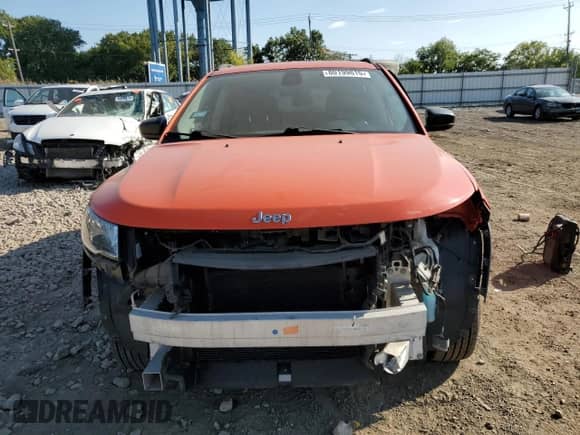 2017 Jeep Compass Sport with VIN 3C4NJDAB0HT647460, listed as a Copart auction lot 80199615 with Not provided miles and Salvage title. Bid and sale history available at DreamBid. Image 5.