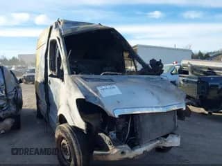 2007 Dodge Sprinter with VIN WD0PE745175147513, listed as a IAAI auction lot 42060258 with Not provided miles and . Bid and sale history available at DreamBid. Image 1.