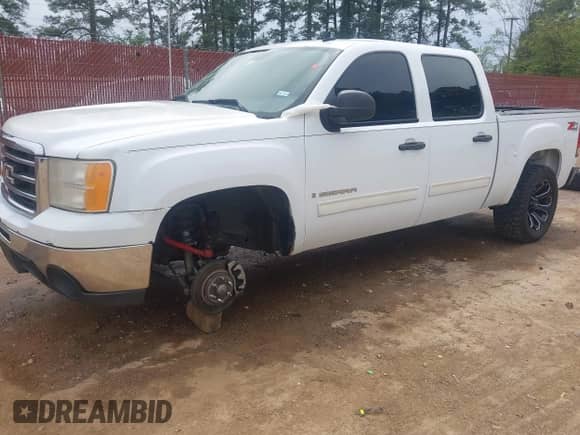 2008 GMC Sierra 1500 SLE1 with VIN 3GTEK13J88G219578, listed as a IAAI auction lot 41899513 with 197,689 mi miles and . Bid and sale history available at DreamBid. Image 2.