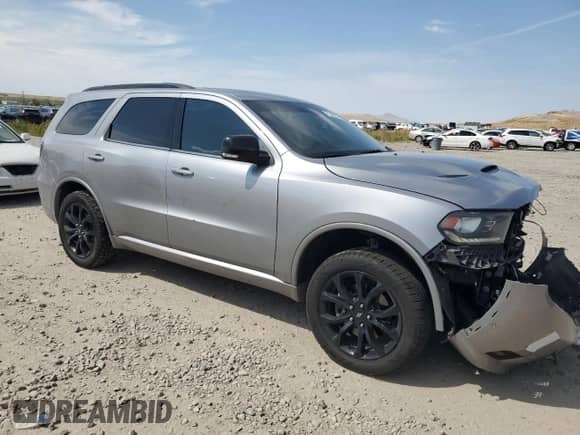 2019 Dodge Durango R/T with VIN 1C4SDJCT3KC526004, listed as a Copart auction lot 71840225 with 104,899 mi miles and Salvage title. Bid and sale history available at DreamBid. Image 4.