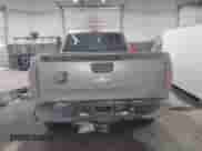 2005 GMC Sierra 1500 SLE z VIN 2GTEK19B051369107, wystawiony jako IAAI lot #41613525 z przebiegiem 188 730 mil mil oraz . Historia ofert i sprzedaży dostępna na DreamBid. Obrazek 16.