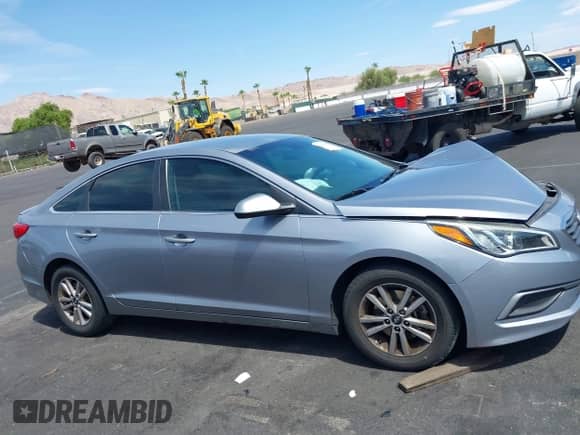 2017 Hyundai Sonata 2.4L with VIN 5NPE24AF6HH561666, listed as a IAAI auction lot 43049289 with Not provided miles and . Bid and sale history available at DreamBid. Image 13.
