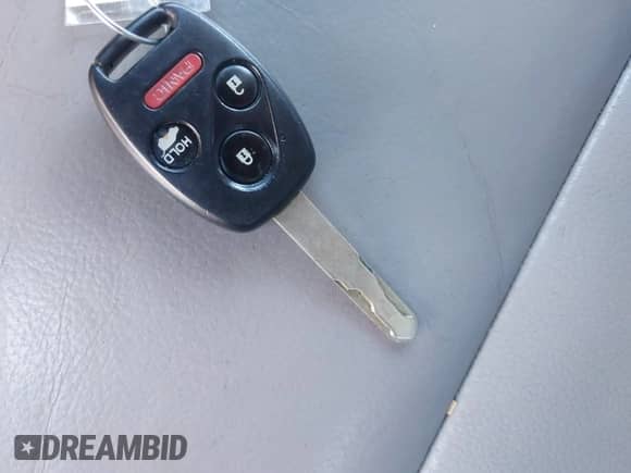 2013 Honda Pilot EX-L with VIN 5FNYF3H57DB044314, listed as a IAAI auction lot 42975039 with 155,545 mi miles and . Bid and sale history available at DreamBid. Image 11.