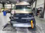 2004 Chevrolet Express Passenger z VIN 1GBFG15T441151958, wystawiony jako Copart lot #67174135 z przebiegiem Nie podano mil oraz Szkoda całkowita • Salvage title. Historia ofert i sprzedaży dostępna na DreamBid. Obrazek 5.