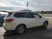 2015 Nissan Pathfinder S z VIN 5N1AR2MN9FC613510, wystawiony jako Copart lot #82093135 z przebiegiem 168 137 mil mil oraz Czysty tytuł • Clean title. Historia ofert i sprzedaży dostępna na DreamBid. Obrazek 3.