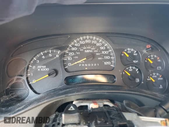 2004 Chevrolet Silverado 1500 LS with VIN 1GCEC14T04Z195171, listed as a Copart auction lot 43559235 with 142,316 mi miles and Salvage title. Bid and sale history available at DreamBid. Image 9.