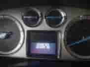 2010 Cadillac Escalade Premium z VIN 1GYUKCEF2AR242516, wystawiony jako IAAI lot #42785888 z przebiegiem 161 029 mil mil oraz . Historia ofert i sprzedaży dostępna na DreamBid. Obrazek 7.