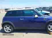 2005 MINI Hardtop с VIN WMWRC33455TJ66516, выставлен на аукционе IAAI как лот 42689294 с пробегом 224 262 миль миль и . История ставок и продаж доступна на DreamBid. Изображение 13.