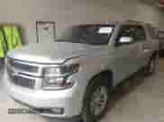 2019 Chevrolet Suburban LT с VIN 1GNSKHKC5KR312085, выставлен на аукционе IAAI как лот 42761265 с пробегом 152 452 миль миль и . История ставок и продаж доступна на DreamBid. Изображение 17.