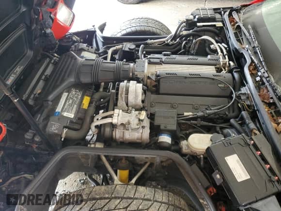 1993 Chevrolet Corvette с VIN 1G1YY23P0P5118734, выставлен на аукционе Copart как лот 58539965 с пробегом 139 954 миль миль и Списание • Salvage title. История ставок и продаж доступна на DreamBid. Изображение 11.