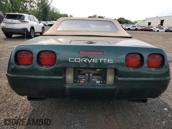 1993 Chevrolet Corvette with VIN 1G1YY33P0P5111837, listed as a Copart auction lot 67675084 with Not provided miles and Clean title. Bid and sale history available at DreamBid. Image 6.