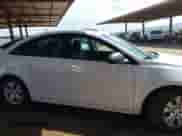 2014 Chevrolet Cruze LS с VIN 1G1PA5SG2E7168314, выставлен на аукционе IAAI как лот 43264151 с пробегом 156 424 миль миль и . История ставок и продаж доступна на DreamBid. Изображение 14.