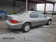 1999 Dodge Stratus с VIN 1B3EJ46X2XN514378, выставлен на аукционе Copart как лот 84070675 с пробегом 129 312 миль миль и Списание • Salvage title. История ставок и продаж доступна на DreamBid. Изображение 3.