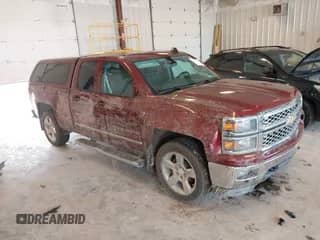 2015 Chevrolet Silverado 1500 LT с VIN 1GCVKREC6FZ382966, выставлен на аукционе IAAI как лот 42820086 с пробегом 122 628 миль миль и . История ставок и продаж доступна на DreamBid. Изображение 1.