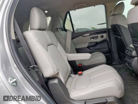 2024 Honda Pilot EX-L with VIN 5FNYG2H50RB007913, listed as a Copart auction lot 55021645 with 15,627 mi miles and Salvage title. Bid and sale history available at DreamBid. Image 11.