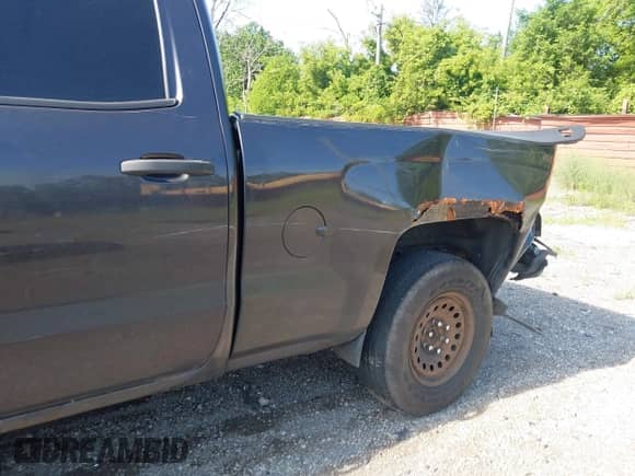 2014 Chevrolet Silverado 1500 LT с VIN 1GCVKREH1EZ336892, выставлен на аукционе IAAI как лот 42564916 с пробегом 180 986 миль миль и . История ставок и продаж доступна на DreamBid. Изображение 18.