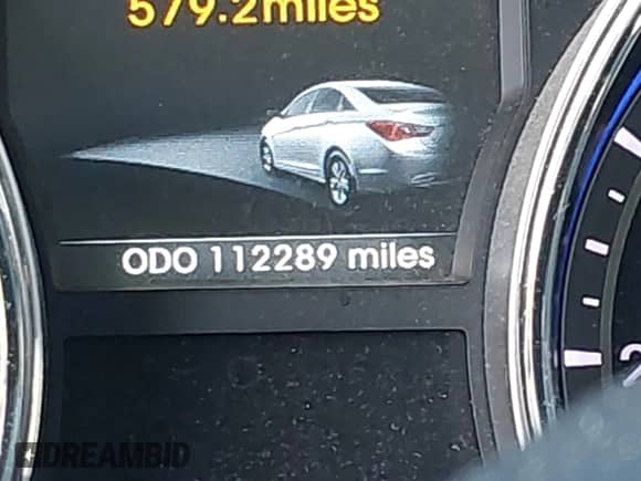 2014 Hyundai Sonata Limited z VIN 5NPEC4AC1EH834561, wystawiony jako IAAI lot #42967479 z przebiegiem 112 289 mil mil oraz . Historia ofert i sprzedaży dostępna na DreamBid. Obrazek 7.