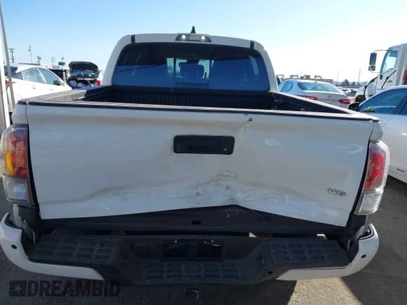 2021 Toyota Tacoma SR5 с VIN 3TMAZ5CN7MM144212, выставлен на аукционе IAAI как лот 41286049 с пробегом 75 113 миль миль и . История ставок и продаж доступна на DreamBid. Изображение 16.
