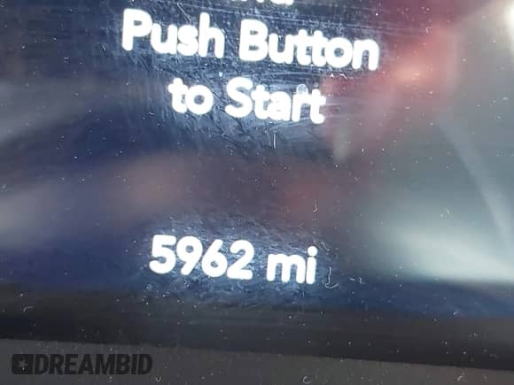 2025 Jeep Wrangler Sahara z VIN 1C4PJXENXSW574145, wystawiony jako IAAI lot #42856889 z przebiegiem 5 962 mil mil oraz . Historia ofert i sprzedaży dostępna na DreamBid. Obrazek 16.