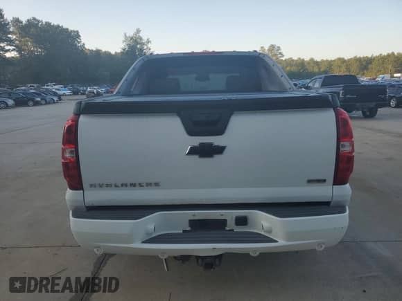 2008 Chevrolet Avalanche LTZ с VIN 3GNFK12368G270107, выставлен на аукционе Copart как лот 73993974 с пробегом Не указан миль и Списание • Salvage title. История ставок и продаж доступна на DreamBid. Изображение 6.