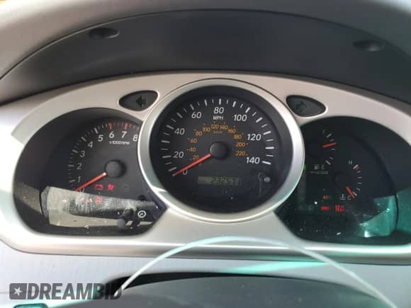 2005 Toyota Highlander with VIN JTEEP21A350099324, listed as a Copart auction lot 68838025 with 232,571 mi miles and Salvage title. Bid and sale history available at DreamBid. Image 9.