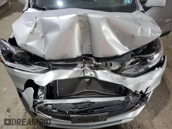 2022 Chevrolet Trax LT with VIN KL7CJPSM9NB562975, listed as a Copart auction lot 67681725 with 31,229 mi miles and Salvage title. Bid and sale history available at DreamBid. Image 12.