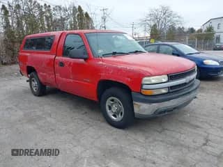 2000 Chevrolet Silverado 1500 z VIN 1GCEK14W2YE201658, wystawiony jako IAAI lot #41712498 z przebiegiem 153 333 mil mil oraz . Historia ofert i sprzedaży dostępna na DreamBid. Obrazek 1.