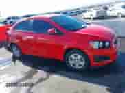 2015 Chevrolet Sonic LS с VIN 1G1JA5SH2F4139817, выставлен на аукционе IAAI как лот 41338950 с пробегом 71 491 миль миль и . История ставок и продаж доступна на DreamBid. Изображение 13.