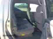 2006 Toyota Tundra SR5 с VIN 5TBET34116S517758, выставлен на аукционе IAAI как лот 43457244 с пробегом 148 011 миль миль и . История ставок и продаж доступна на DreamBid. Изображение 8.