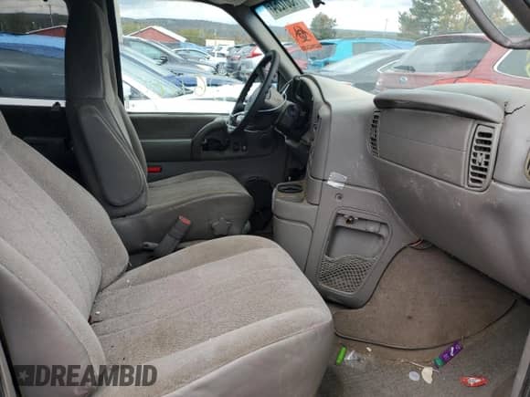 2004 Chevrolet Astro with VIN 1GNEL19X74B127199, listed as a Copart auction lot 73361264 with Not provided miles and Salvage title. Bid and sale history available at DreamBid. Image 7.
