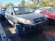 2008 Hyundai Tucson SE with VIN KM8JN12D88U831628, listed as a IAAI auction lot 40821992 with 226,993 mi miles and . Bid and sale history available at DreamBid. Image 1.