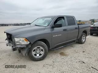 2011 Ram 1500 ST с VIN 1D7RB1CP8BS577789, выставлен на аукционе Copart как лот 46417935 с пробегом 180 395 миль миль и Списание • Salvage title. История ставок и продаж доступна на DreamBid. Изображение 1.