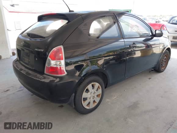 2010 Hyundai Accent GS с VIN KMHCM3AC4AU157001, выставлен на аукционе IAAI как лот 42895845 с пробегом 162 668 миль миль и . История ставок и продаж доступна на DreamBid. Изображение 4.