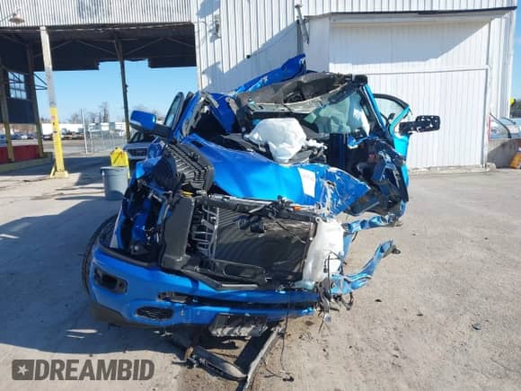 2021 Ram 1500 Big Horn z VIN 1C6SRFFTXMN803272, wystawiony jako IAAI lot #41737104 z przebiegiem 47 000 mil mil oraz . Historia ofert i sprzedaży dostępna na DreamBid. Obrazek 11.